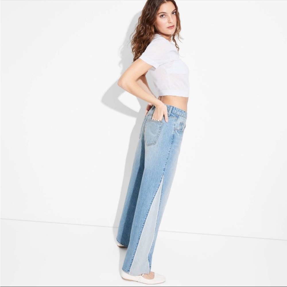 Mid-Rise 90s Relaxed Straight Jeans